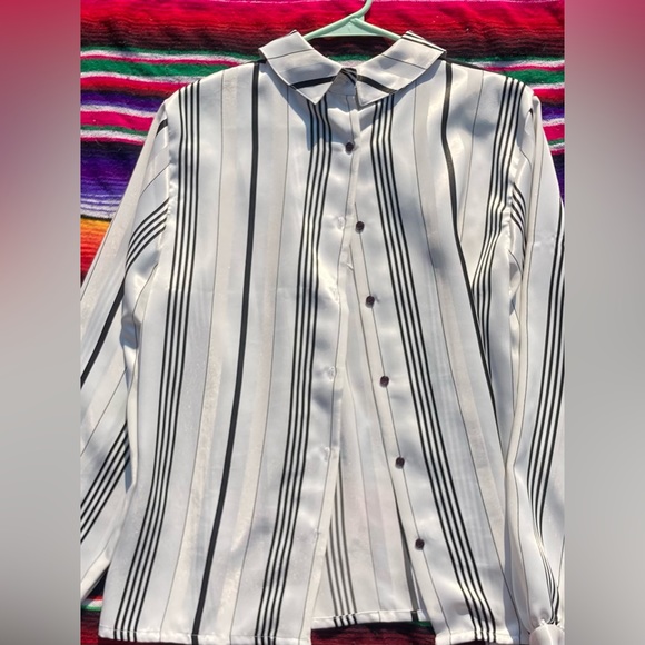 Western Button Up - Picture 4 of 7